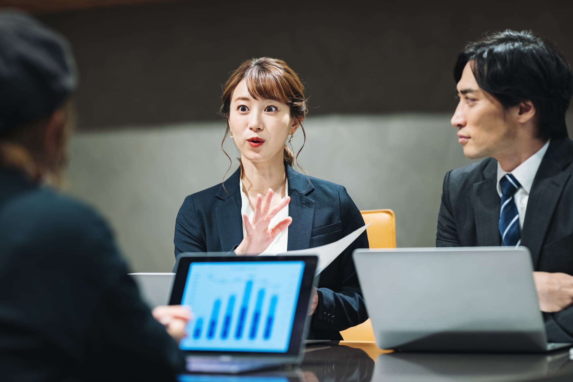 「勝つ企業」の条件 社長が備えるべき8つの戦略 unnamed.jpg
